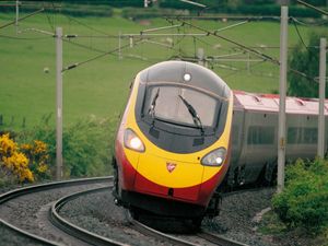 Supporting image for story: Unions cancel West Coast rail strike after last minute deal with Virgin Trains