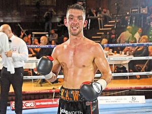 Supporting image for story: Kyle Williams calling on experience