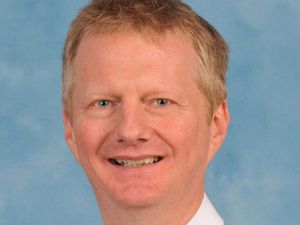 Supporting image for story: Police visiting Shropshire schools in war on 'county lines' crime 