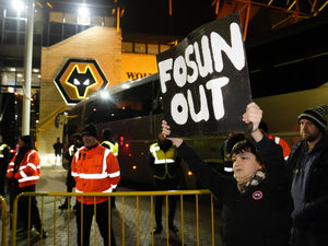 Supporting image for story: Wolves fans protest during Premier League match against Manchester United