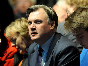 Supporting image for story: Poll: Should winter fuel payments be axed for wealthier pensioners?