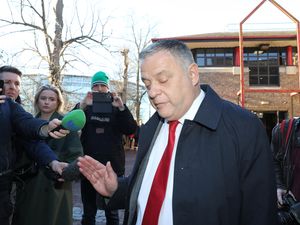 Supporting image for story: Jailed MP Mike Amesbury urged to quit Commons