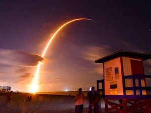 Supporting image for story: SpaceX launches first internet satellites