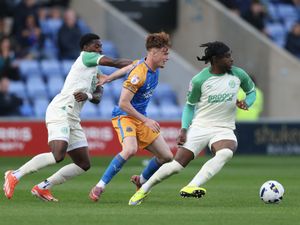 Supporting image for story: Unstoppable U's? Cambridge United carry red-hot form into Shrewsbury Town clash