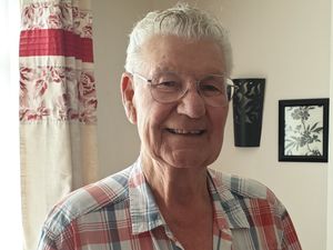 Supporting image for story: Reunion for Newport's junior football club founder with terminal cancer 