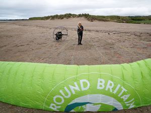 Supporting image for story: Producer concerned for safety of ‘human swan’ expedition cameraman, inquiry told