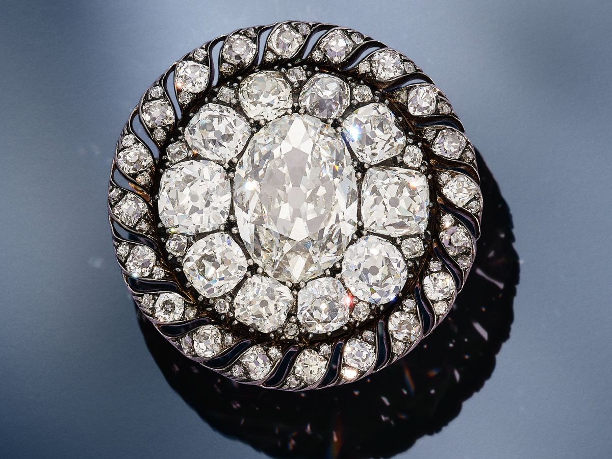 Diamond jewel abandoned by Napoleon at Battle of Waterloo to go up for sale