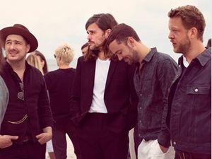 Supporting image for story: Mumford and Sons announce Birmingham show