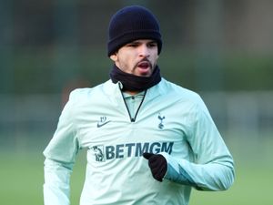 Supporting image for story: Dominic Solanke could face old club Bournemouth after illness – Ange Postecoglou