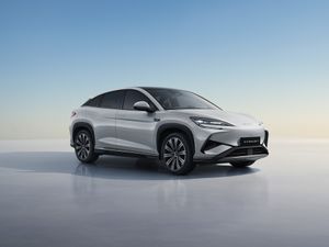 Supporting image for story: BYD unveils the Sealion 7 SUV at Paris motor show