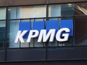 Supporting image for story: 'The Midlands is holding up better than elsewhere,' report on jobs in the Midlands reveals