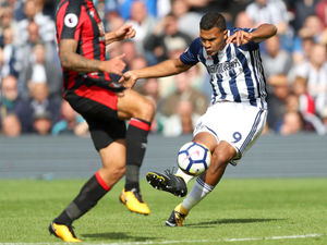 Supporting image for story: Tony Pulis admits Salomon Rondon is disappointed with being benched