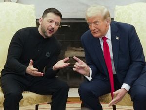 Donald Trump with Ukrainian President Volodymyr Zelensky