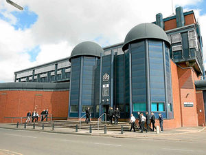 Supporting image for story: Winson Green prison officer in court over drugs