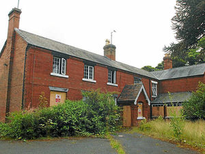 Supporting image for story: 'Sad day' as old Telford pub to make way for homes
