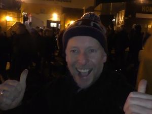 Supporting image for story: Wolves 1 Newcastle 1: Fans buzzing following last-gasp equaliser - WATCH 