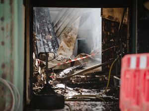 Supporting image for story: Investigations into cause of fire that destroyed business park building