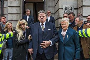 Supporting image for story: Interview: Julie Walters talks to us about upcoming C4 drama National Treasure