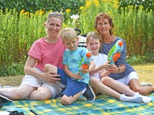 Supporting image for story: Heatwave report: Temperatures set to stay in the high 20s throughout the week in the West Midlands