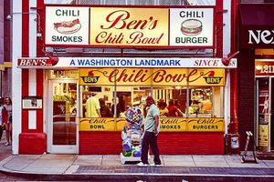 DC institution – Ben's Chili Bowl serves half-smokes, smokier version of a hot dog