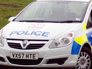 Supporting image for story: Masked raiders tie up couple before stealing three cars