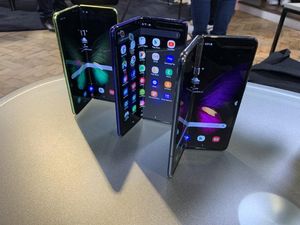 Supporting image for story: Galaxy Fold will be ‘first of many’ foldable devices, says Samsung