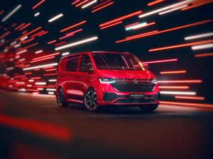Supporting image for story: Volkswagen Transporter gains ‘Sportline’ and ‘Commerce Pro S’ trims