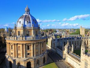 Supporting image for story: Oxford is planning to become a zero-emission city