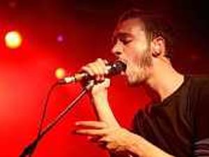 Supporting image for story: Editors make sensational headline