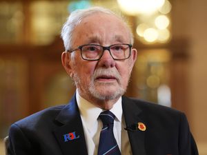 Supporting image for story: VE Day veteran recalls bumping into his father during Normandy invasion