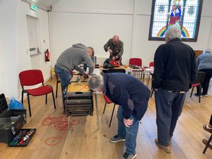Electrical repairs at the last Bridgnorth repair cafe