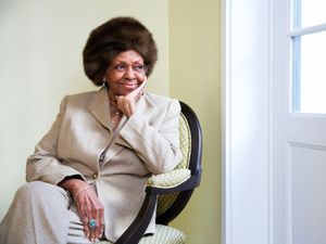 Supporting image for story: Bobby Brown sends ‘love’ after death of former mother-in-law Cissy Houston