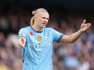 Supporting image for story: Erling Haaland scores as Manchester City see off struggling Southampton