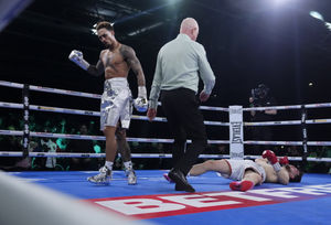 Supporting image for story: Ben Whittaker stars on Matchroom debut with stunning first round knockout