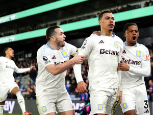 Supporting image for story: Morgan Rogers comments on Aston Villa squad after Crystal Palace collapse