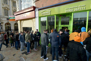 Crowds queue to meet the Wealdstone Raider