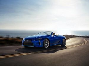 Supporting image for story: How Lexus designed ‘the world’s most beautiful convertible car’