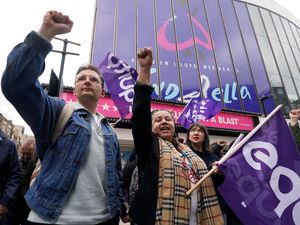 Supporting image for story: Entertainment union Equity to hold rallies in solidarity with US strikes