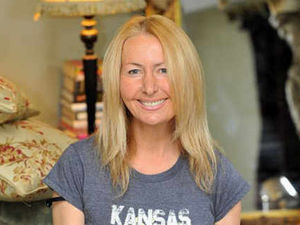 Supporting image for story: Job hunt's a poser for ex-model Tracy