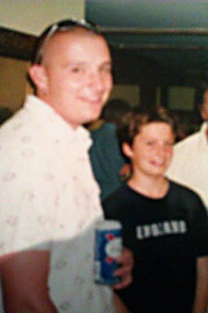 Henry as a child with older brother Tom