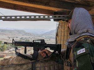 Supporting image for story: Pakistan in ‘open war’ with Afghanistan after new strikes, defence minister says