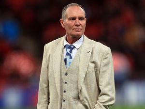 Supporting image for story: Paul Gascoigne recovering at home after being released from hospital