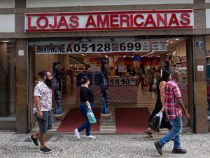 Supporting image for story: Former boss of Brazilian retail giant Americanas arrested in £3.5bn fraud probe