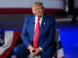 Supporting image for story: Trump election subversion case back in court after Supreme Court ruling