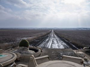 Supporting image for story: No prospect for Ukraine war negotiation ‘anytime soon’, say western officials