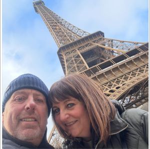 Mandy and Darren before their attempt to get home