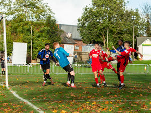 Supporting image for story: Seventh red of the season
in 10-goal thriller for Mond