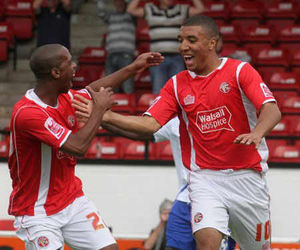 Walsall boss Chris Hutchings has backed his strikers to find their away form as fitness doubts hang over in-form winger Steve Jones.