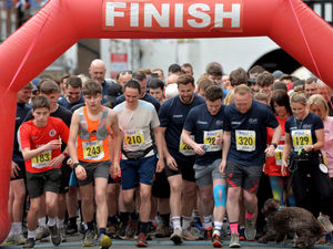 Supporting image for story: Hundreds take to the streets for 56th annual Bridgnorth Walk 