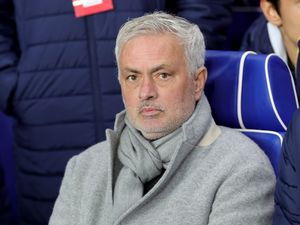 Supporting image for story: Jose Mourinho confirmed as Benfica’s new head coach